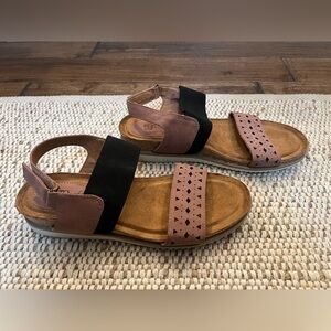 Euro Soft by Sofft Layla Comfort Sandals Black Tan Neutral Size 10